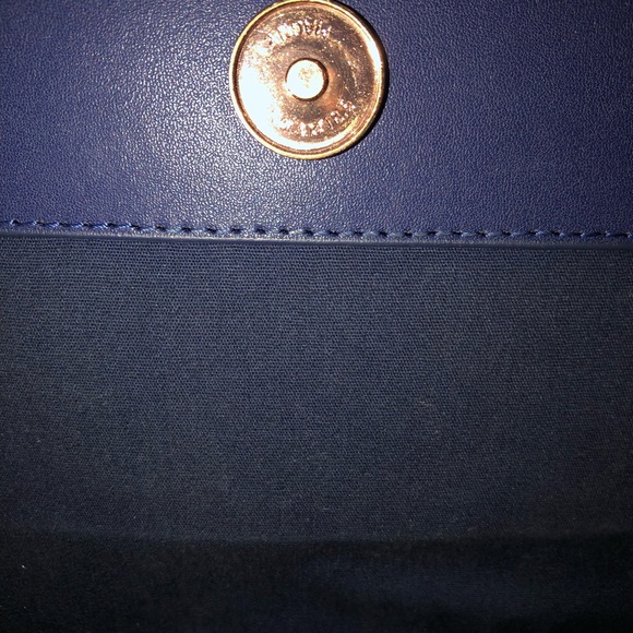Ted Baker Bag. Absolute must have bag - Picture 6 of 7